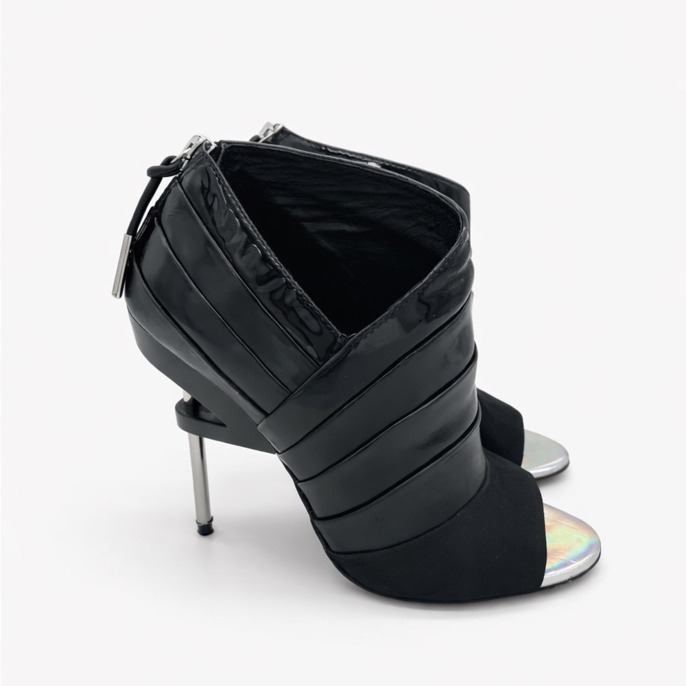 L.A.M.B.Black Patent Leather Open Toe Ankle Boots Silver Stiletto Heel Modern